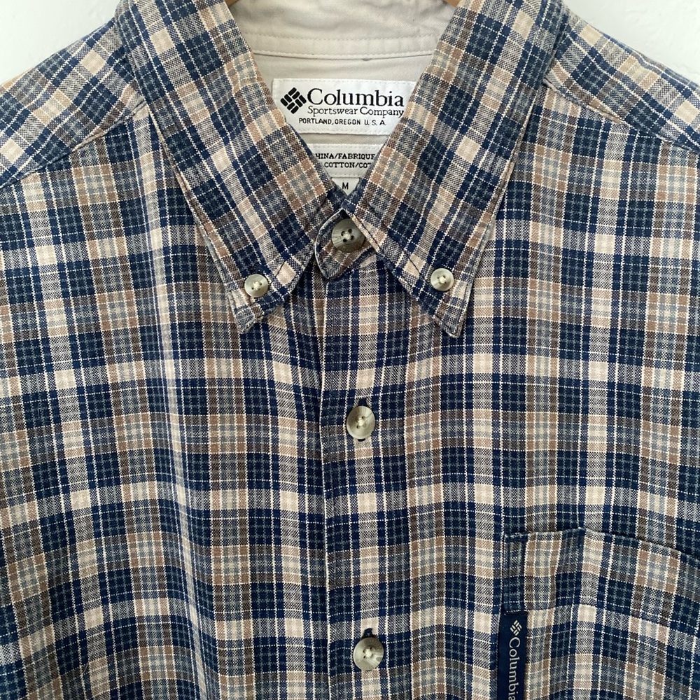 COLUMBIA • M